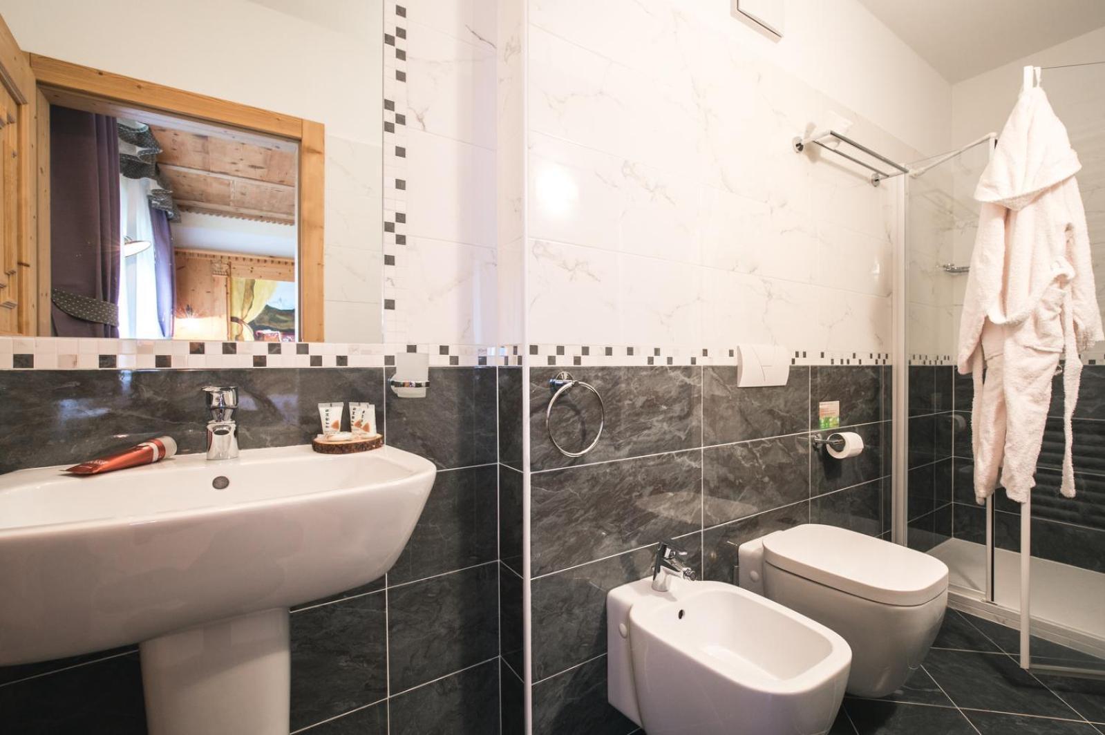 Chalet Alpenrose Bio Wellness Naturhotel Cogolo Ngoại thất bức ảnh